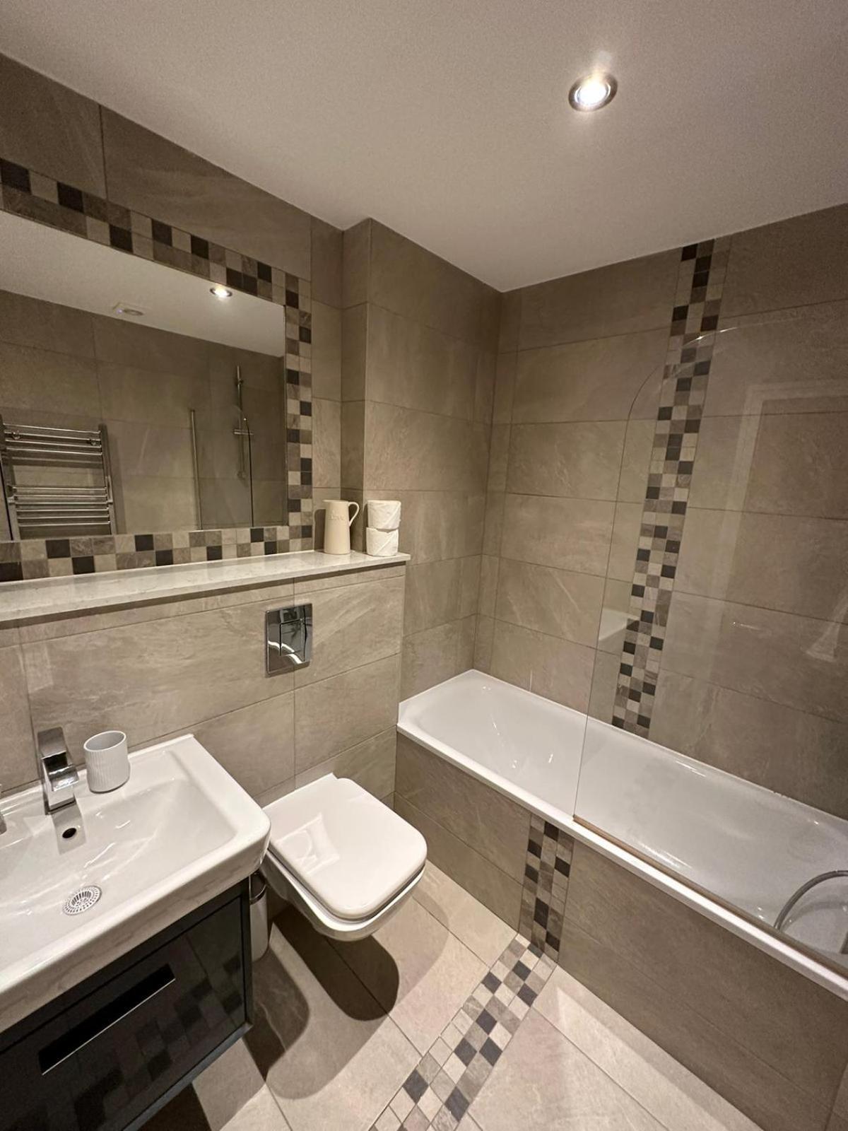 Barbican Pad By Condokeeper Лондон Экстерьер фото
